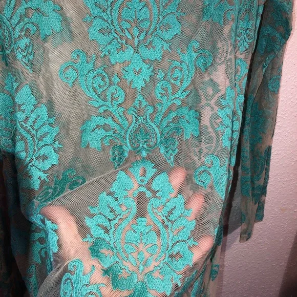Teal lace one piece dress Size 17” Pit 2 Pit 34”Length. - Picture 4 of 6